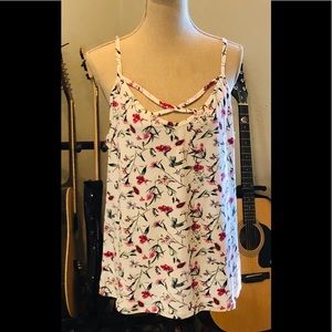 NWOT Plus Rue 21 CrissCross Floral Tank 3X